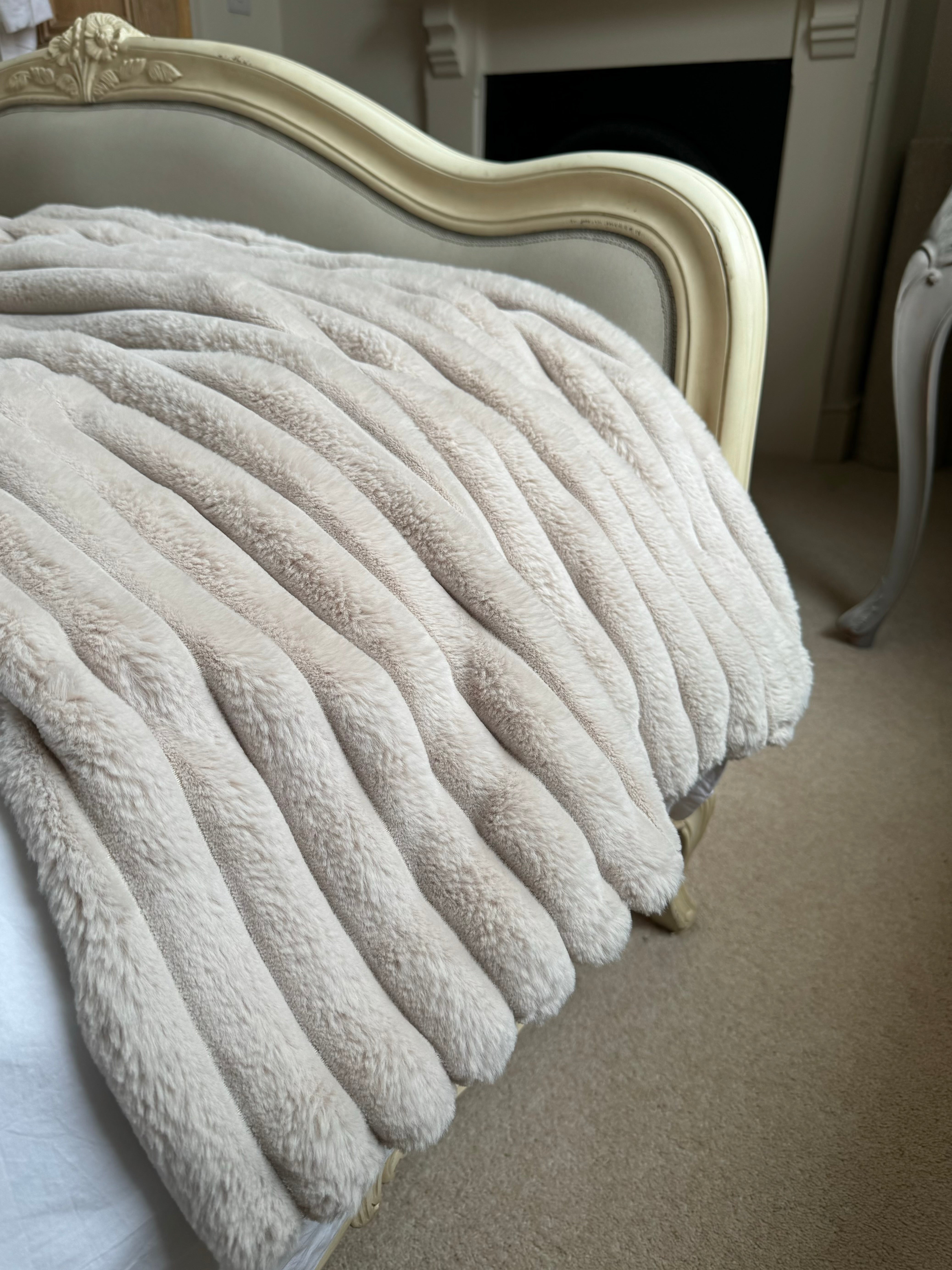 Luxury Ribbed Faux Fur Throw Cloud Heritage Lifestyle