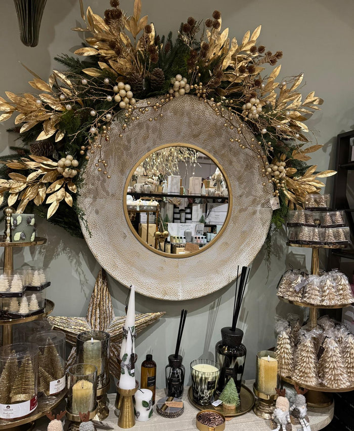 Wreaths, Garlands & Floral