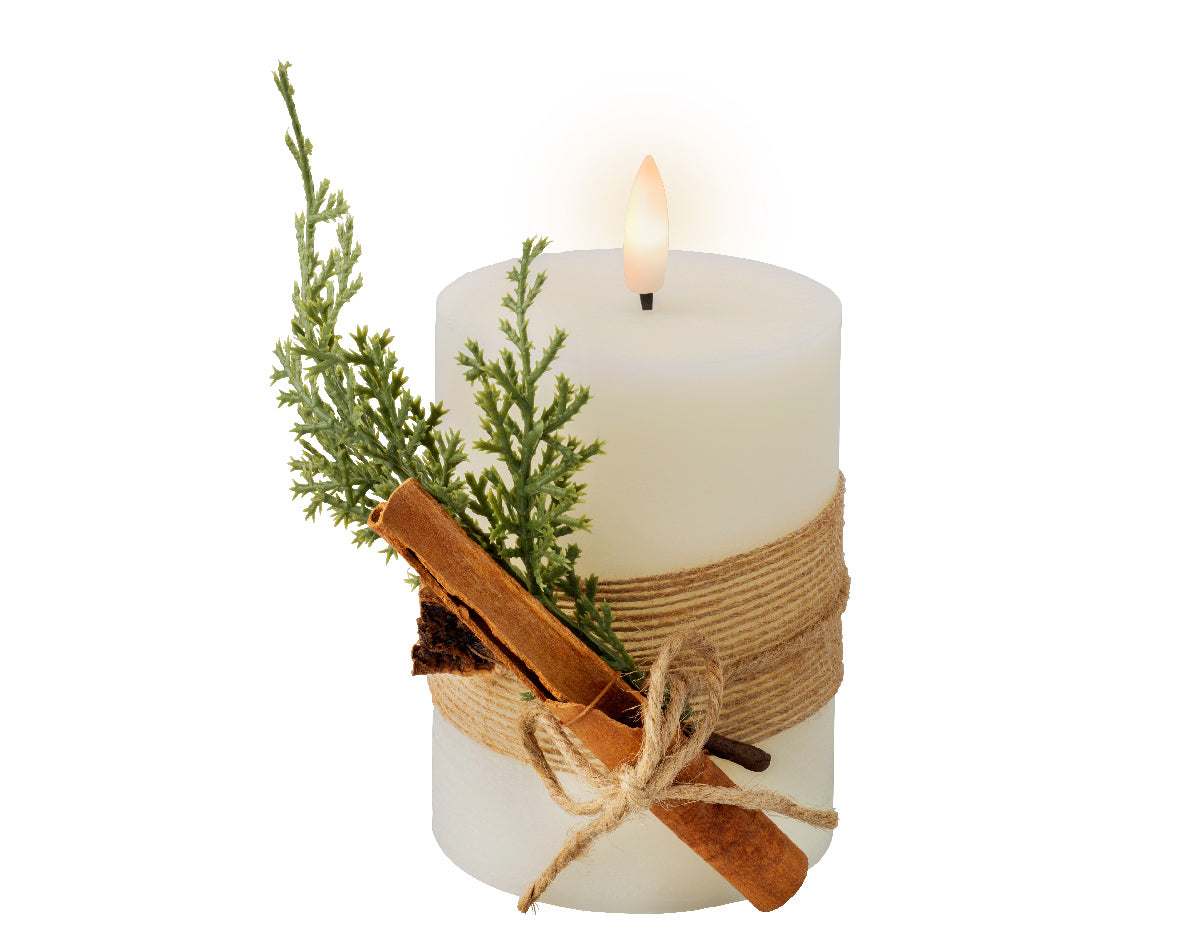 LED Battery Operated Elegant Rustic Wax Candle with Cinnamon & Greenery | Cream | 13cm