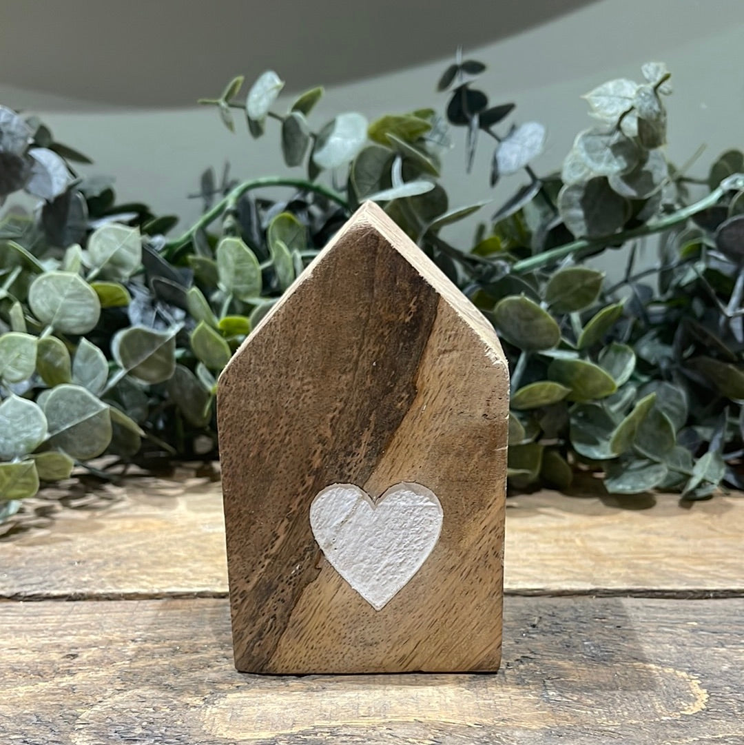 Wooden House | Heart Design | 11cm