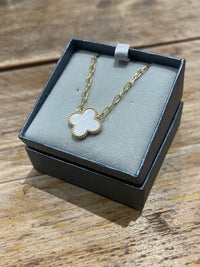 4-Leaf Clover Necklace | Gold & Winter White