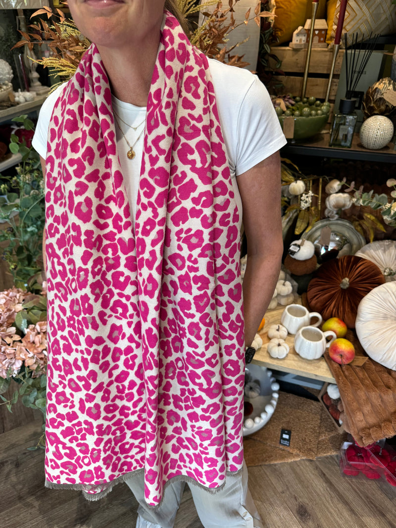 Luxe Pashmina | Leopard Print | Fuchsia