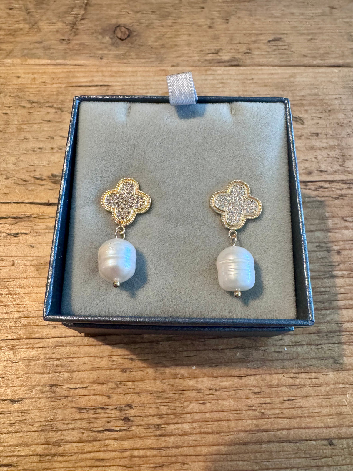 4-Leaf Clover & Pearl Drop Earrings | Gold Plated & Cubic Zirconia