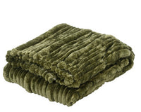 Luxury Faux Fur Ribbed Throw | Green