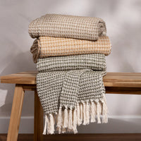 Waffle Woven Fringed Throw | Litchen | 150 x 200cm