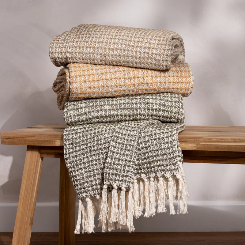 Waffle Woven Fringed Throw | Litchen | 150 x 200cm