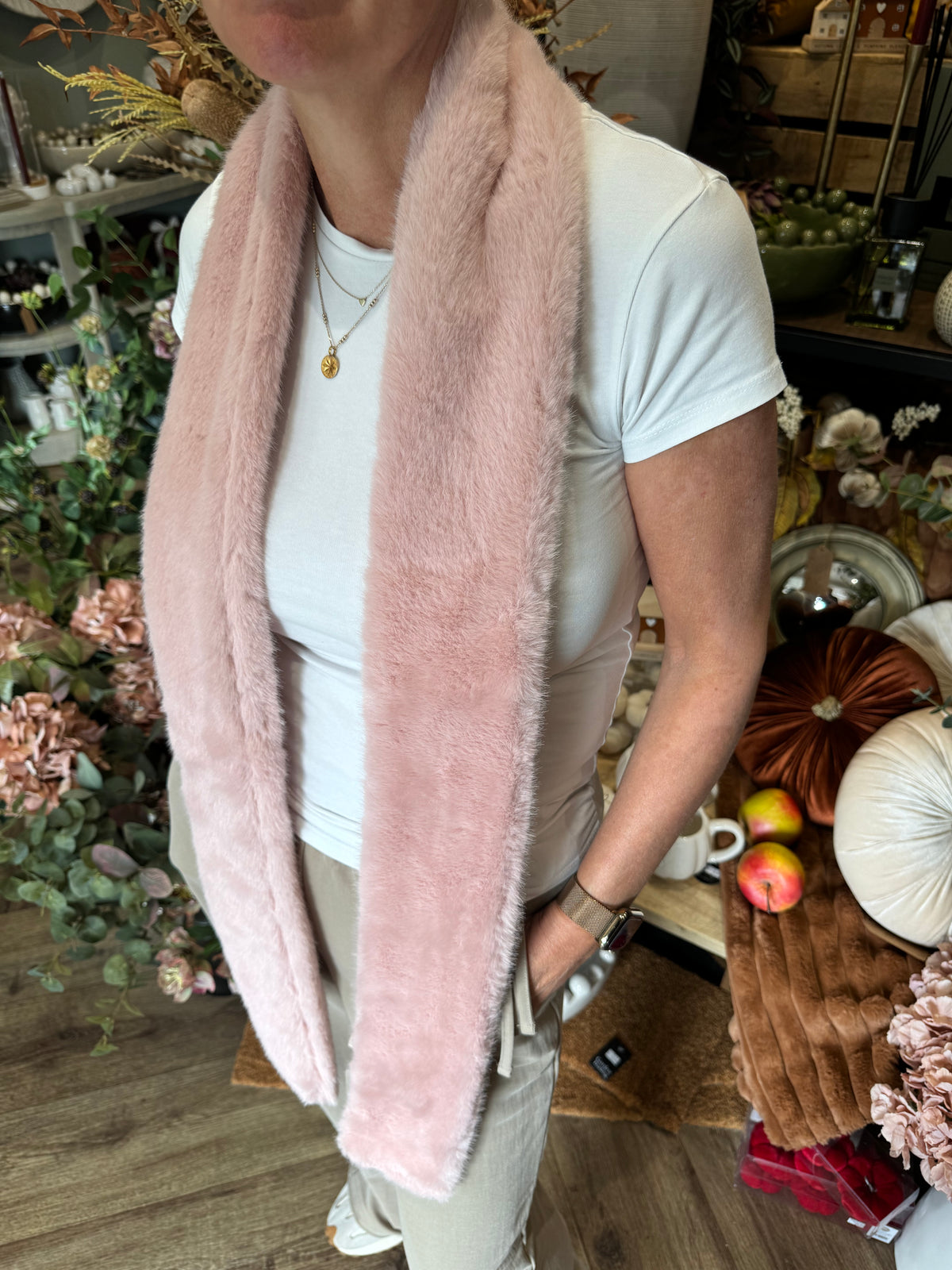 Luxe Faux Fur Long Scarf | Pink