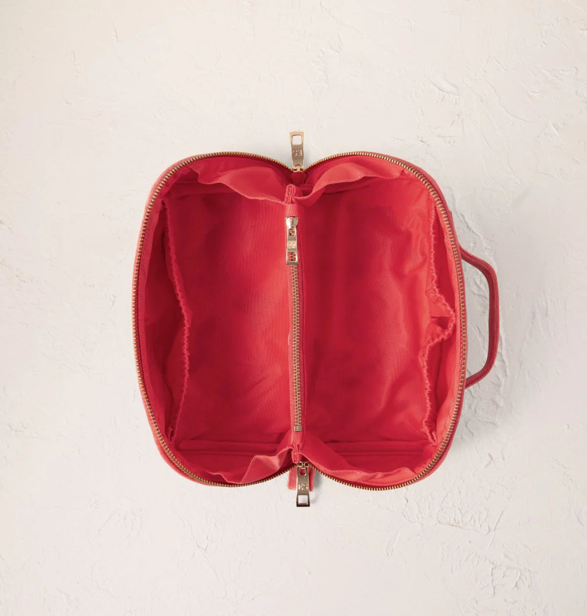 Elizabeth Scarlett | Summer Peach | Open Flat Makeup Bag | Spiced Coral