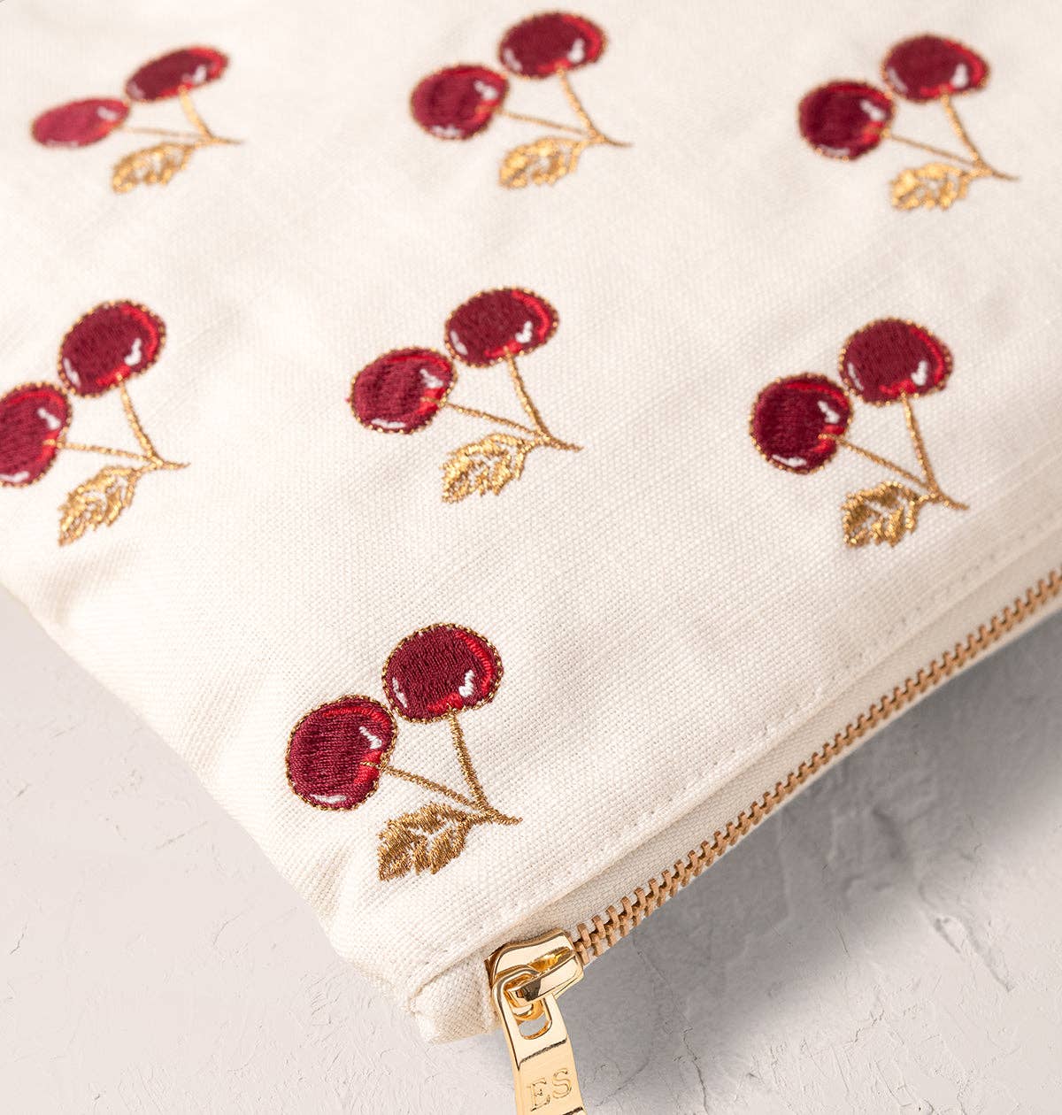 Elizabeth Scarlett | Cherries | Everyday Pouch | Cream