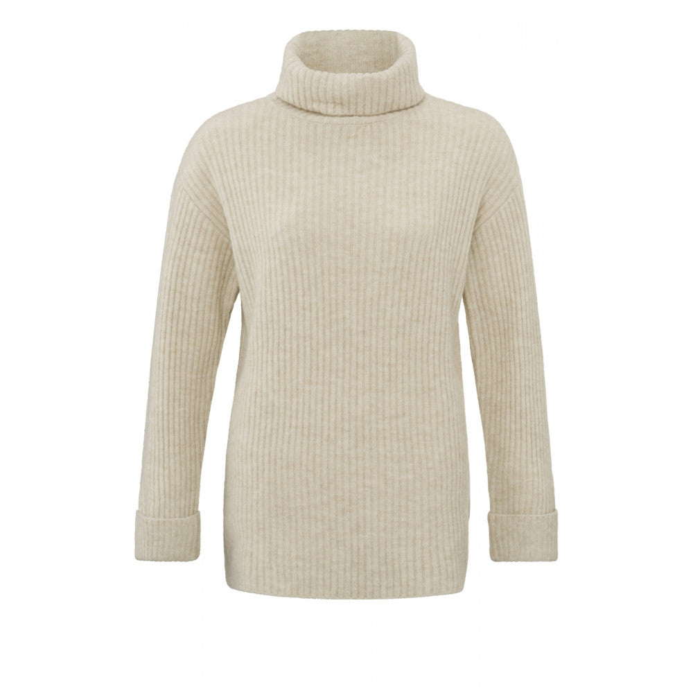 Beige ribbed store turtleneck